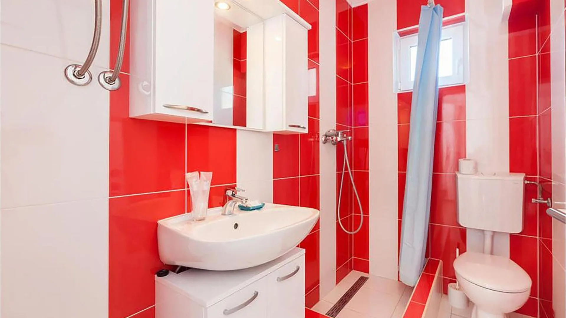 Beautiful Apartment In Povljana With Kitchen Croatia